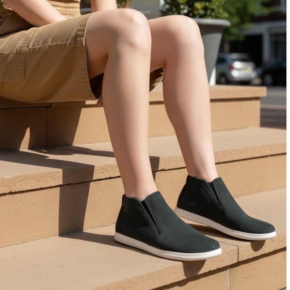Olukai Booties Hawai'iloa Manu Hope Black Suede Ankle Boots Womens Size 7